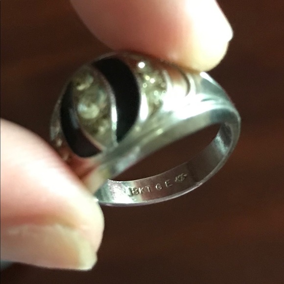 Retro Ring - Picture 4 of 5